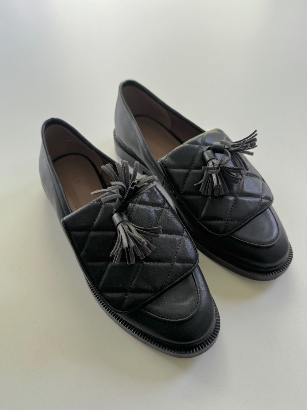 H&M Black Quilted Loafers with Tassel Fringe Detail — NWOT Never Worn